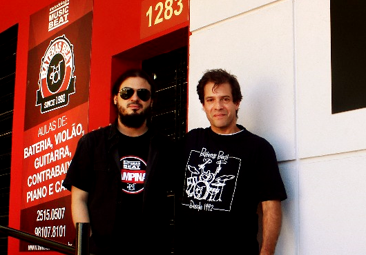 Gustavo e Paulo (Proprietários) Gustavo e Paulo (Proprietários)