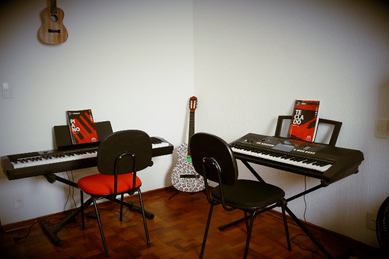 SALA DE CANTO E TECLAS SALA DE CANTO E TECLAS